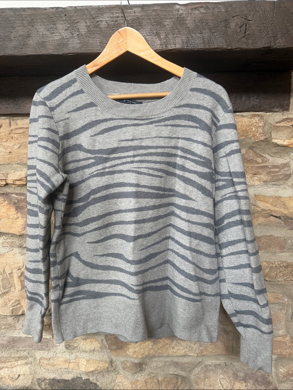 Denver Hayes Gray Crewneck Sweater with Dark Gray Stripe Pattern